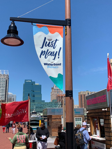 Avenue Street Banner — product view 7
